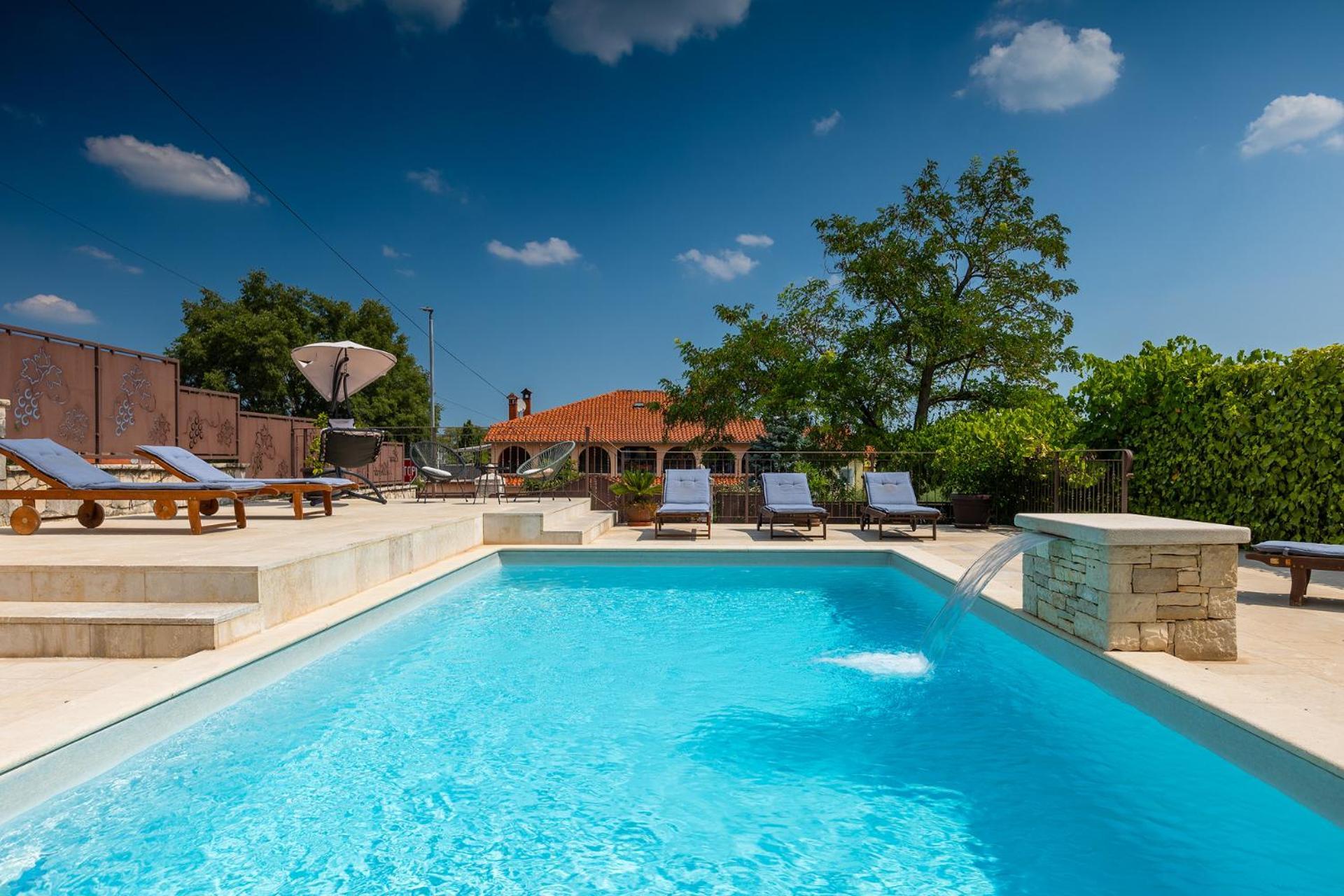 Villa Alberta Ровинско село Екстериор снимка