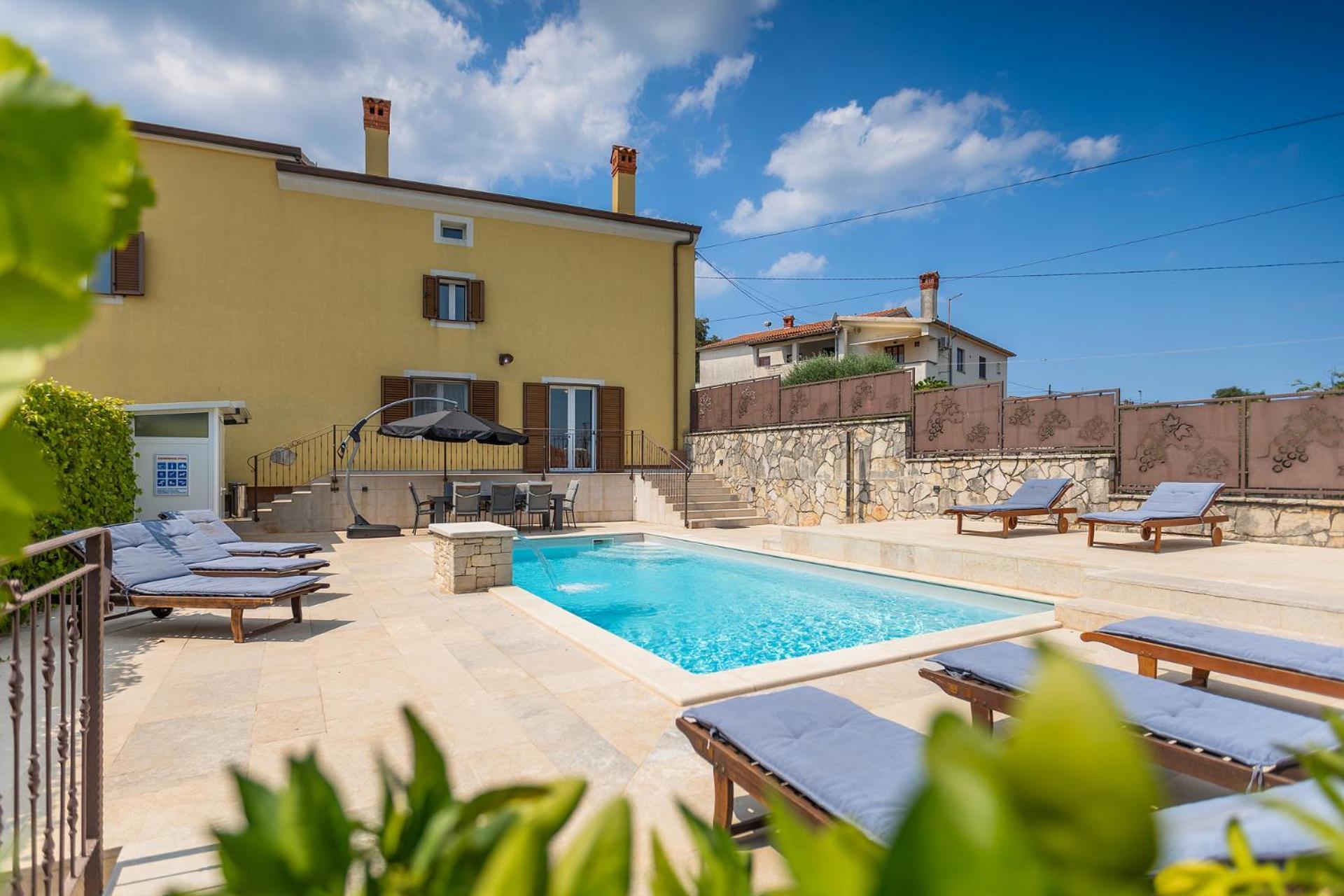 Villa Alberta Ровинско село Екстериор снимка