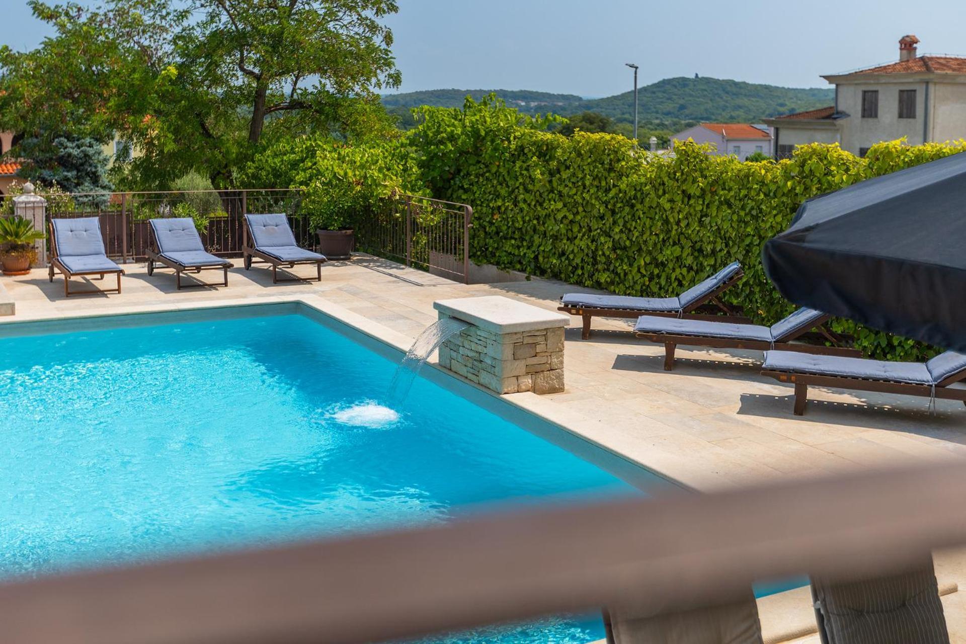Villa Alberta Ровинско село Екстериор снимка